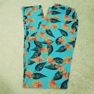 ⭐4 for $20 Lularoe Teal Leggings Standard One Sz